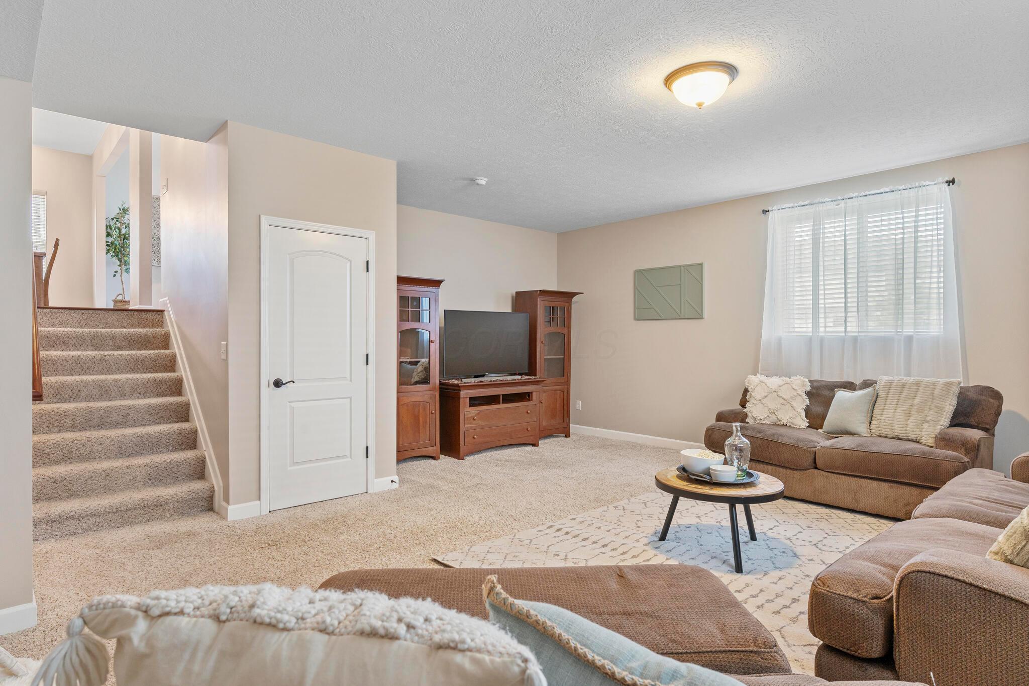 555 Buena Park Drive, Delaware, Ohio image 19