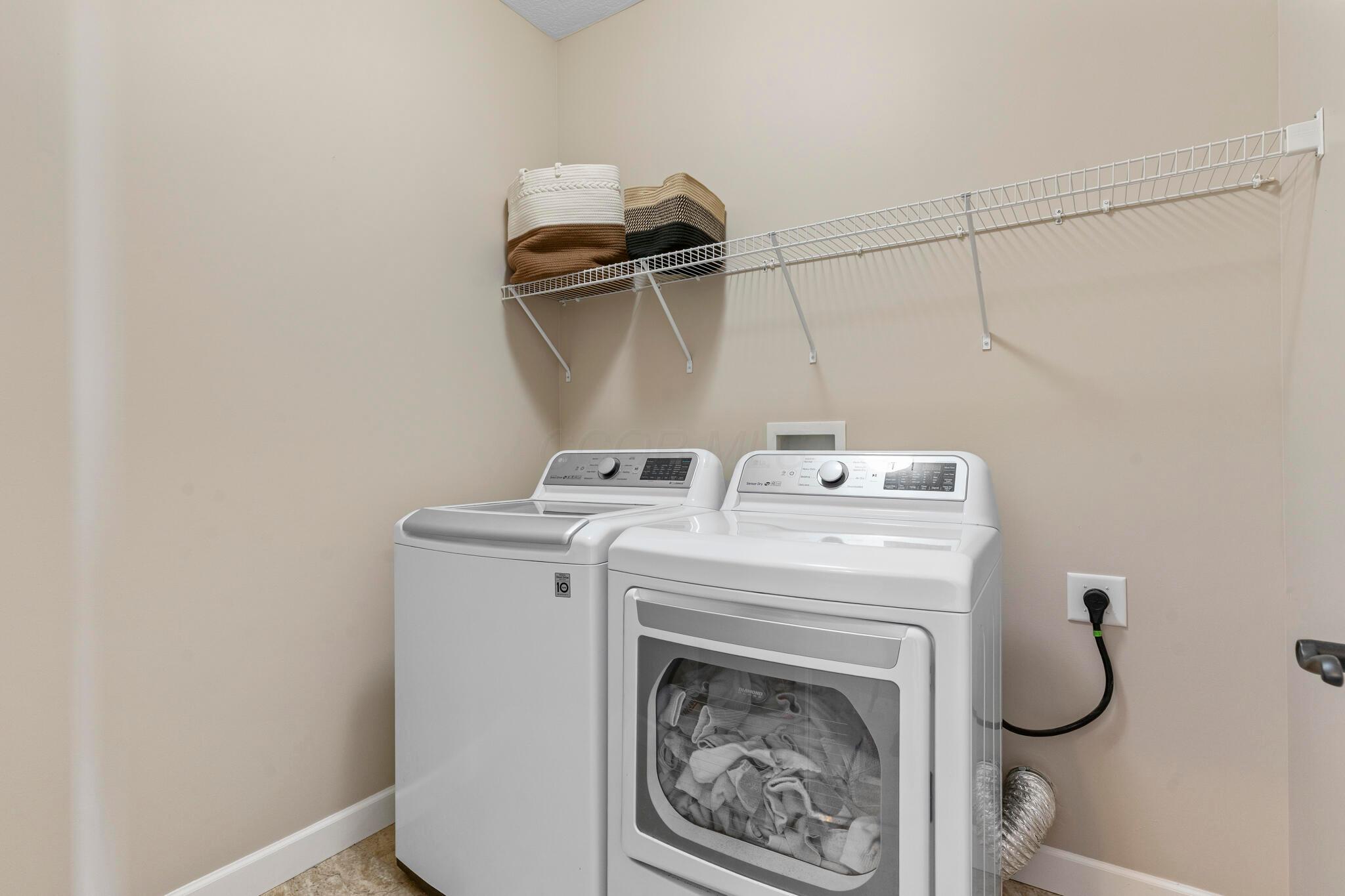555 Buena Park Drive, Delaware, Ohio image 26