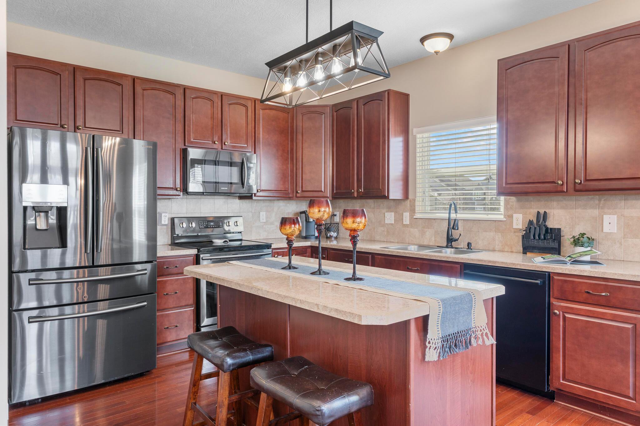 555 Buena Park Drive, Delaware, Ohio image 11