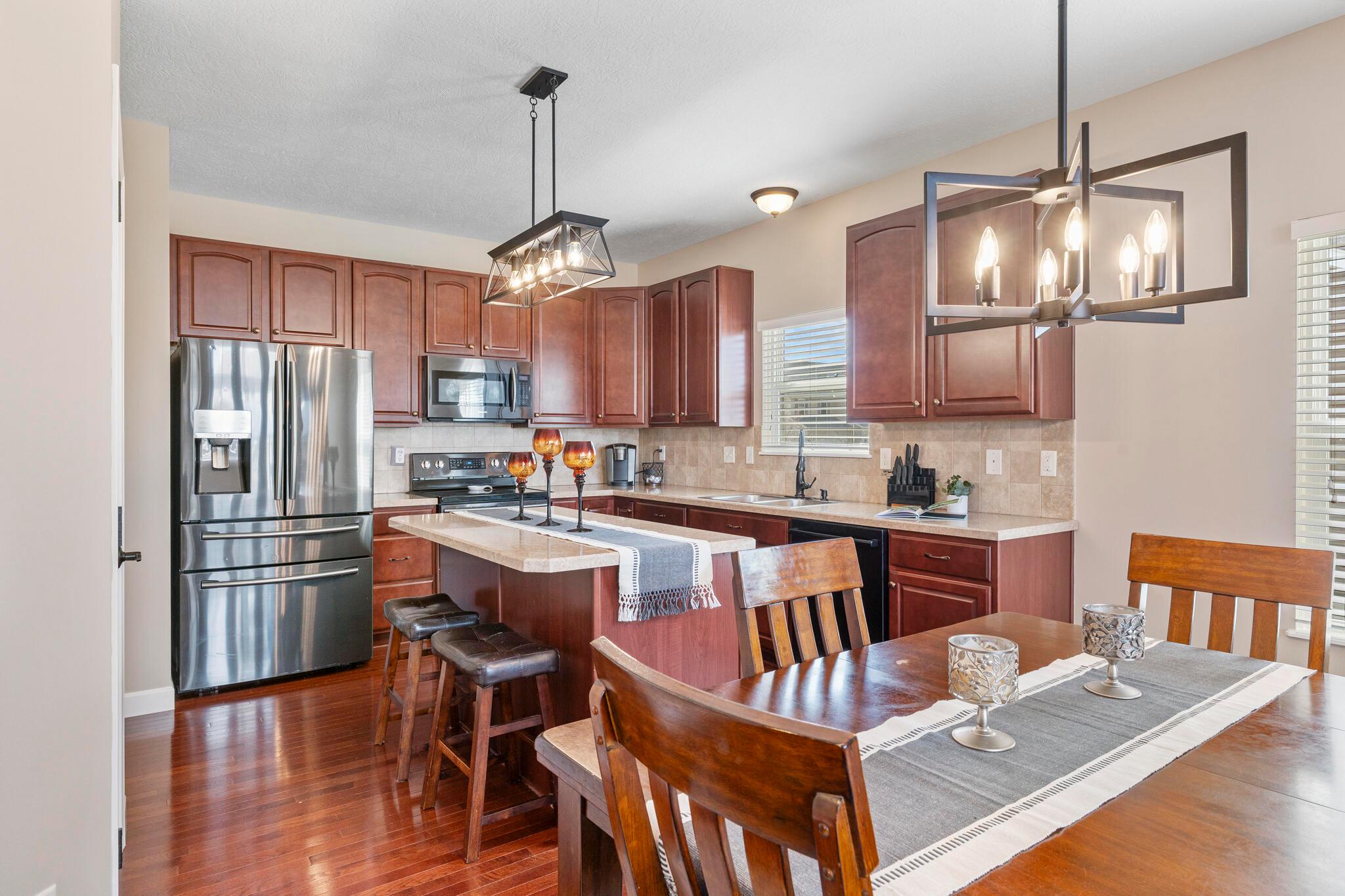 555 Buena Park Drive, Delaware, Ohio image 10