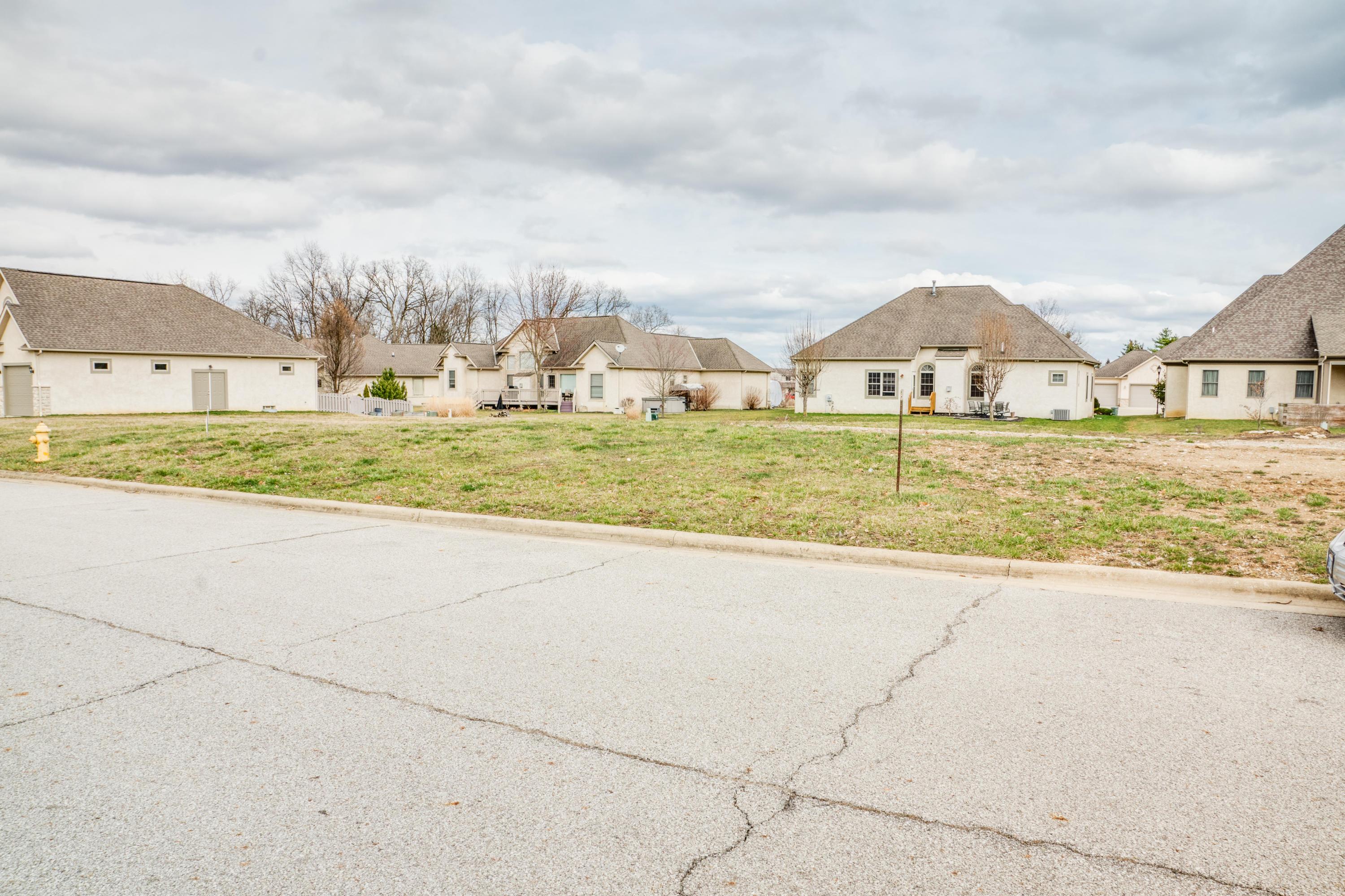6358 Shawnee Street, Grove City, Ohio image 4