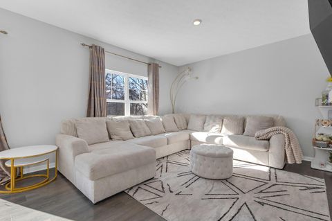 Tiny photo for 213 Sterndale Drive, Pickerington, OH 43147 (MLS # 226003061)