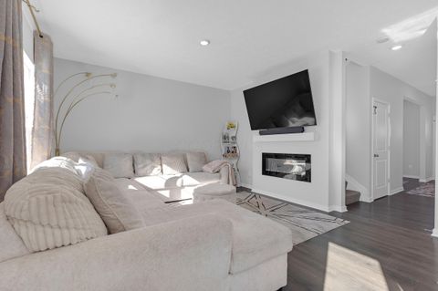 Tiny photo for 213 Sterndale Drive, Pickerington, OH 43147 (MLS # 226003061)