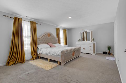 Tiny photo for 213 Sterndale Drive, Pickerington, OH 43147 (MLS # 226003061)