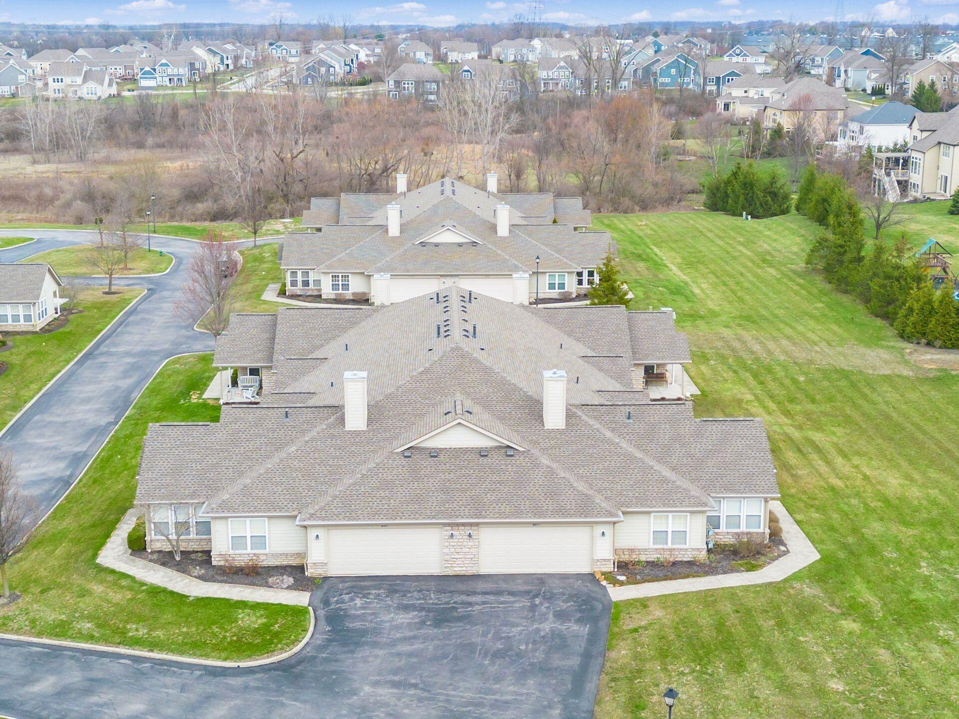 8075 Farm Crossing Circle, Powell, Ohio image 36