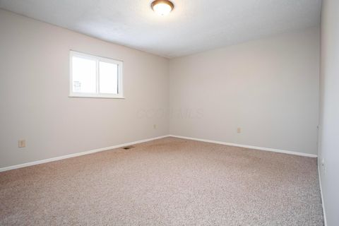 Tiny photo for 3246 Summerdale Lane 34 #34, Columbus, OH 43221 (MLS # 225045199)