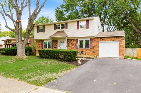 Photo of 2900 Ronda Road, Columbus, OH 43232 (MLS # 225039415)