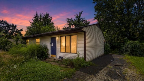 Photo of 1695 Wilton Drive, Columbus, OH 43227 (MLS # 226029623)