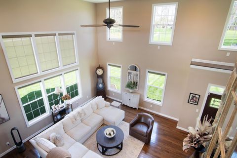 Tiny photo for 9596 Woodridge Circle, Fredericktown, OH 43019 (MLS # 226014093)