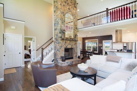 Tiny photo for 9596 Woodridge Circle, Fredericktown, OH 43019 (MLS # 226014093)