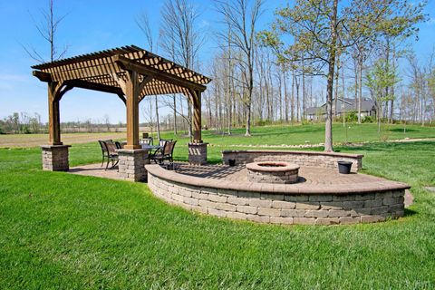 Tiny photo for 9596 Woodridge Circle, Fredericktown, OH 43019 (MLS # 226014093)