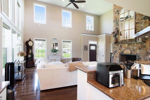 Tiny photo for 9596 Woodridge Circle, Fredericktown, OH 43019 (MLS # 226014093)