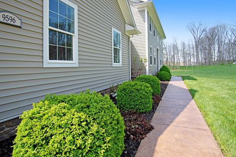 Tiny photo for 9596 Woodridge Circle, Fredericktown, OH 43019 (MLS # 226014093)