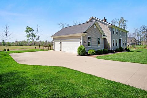 Tiny photo for 9596 Woodridge Circle, Fredericktown, OH 43019 (MLS # 226014093)