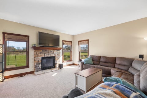 Tiny photo for 6936 Zane Trail Road, Circleville, OH 43113 (MLS # 226039878)