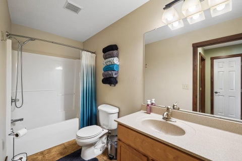 Tiny photo for 6936 Zane Trail Road, Circleville, OH 43113 (MLS # 226039878)