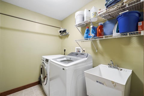 Tiny photo for 6936 Zane Trail Road, Circleville, OH 43113 (MLS # 226039878)