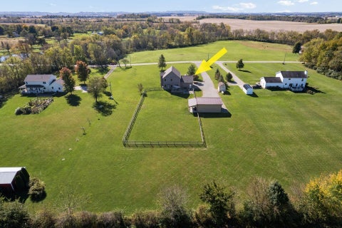 Tiny photo for 6936 Zane Trail Road, Circleville, OH 43113 (MLS # 226039878)