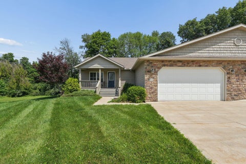 Photo of 518A Hickory Lane, Howard, OH 43028 (MLS # 226024605)