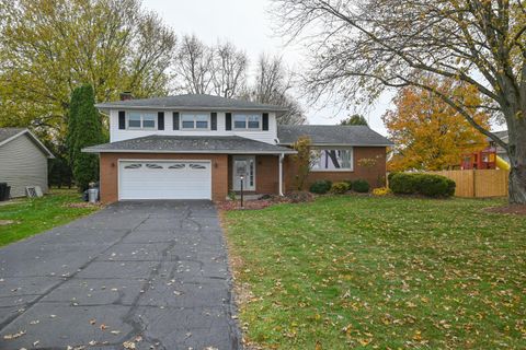Photo of 525 Somerlot Hoffman Road E, Marion, OH 43302 (MLS # 225042506)