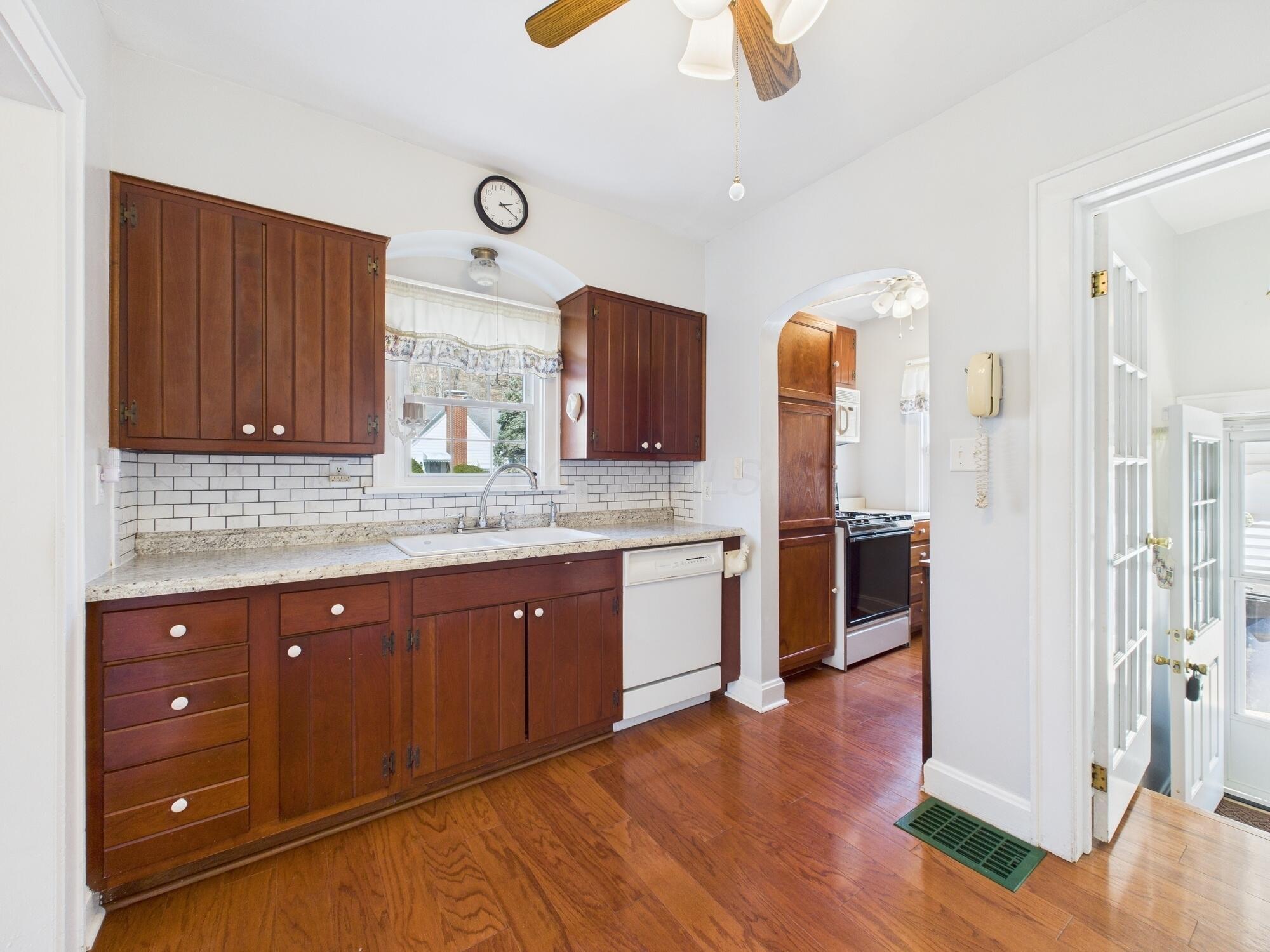 736 Edgemont Avenue, Lancaster, Ohio image 15