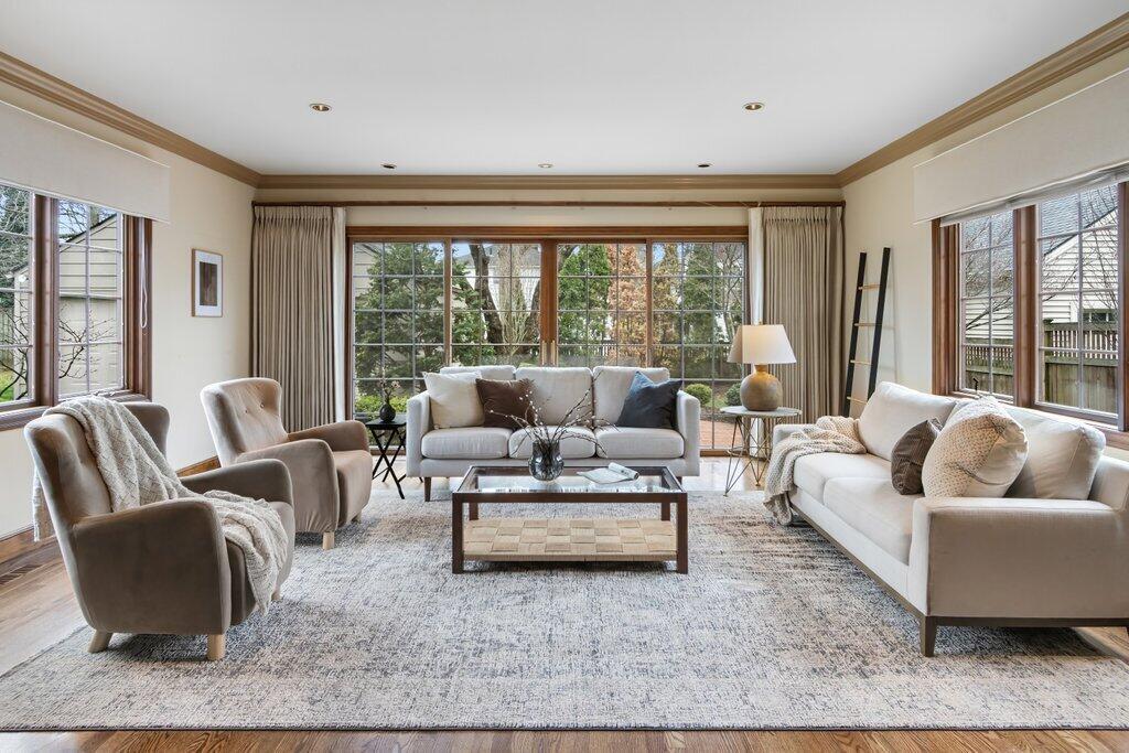 1851 Collingswood Road, Columbus, Ohio image 17