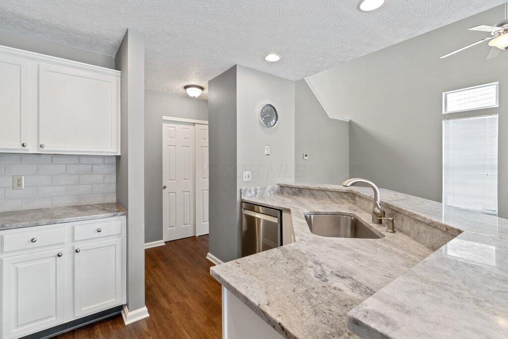 3393 Eastwoodlands Trail, Hilliard, Ohio image 12