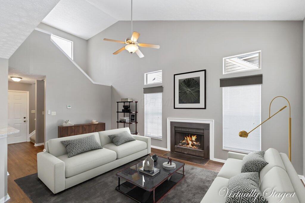 3393 Eastwoodlands Trail, Hilliard, Ohio image 2