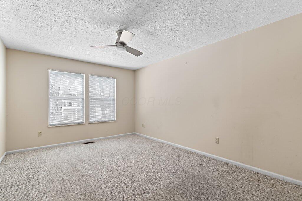 3393 Eastwoodlands Trail, Hilliard, Ohio image 17