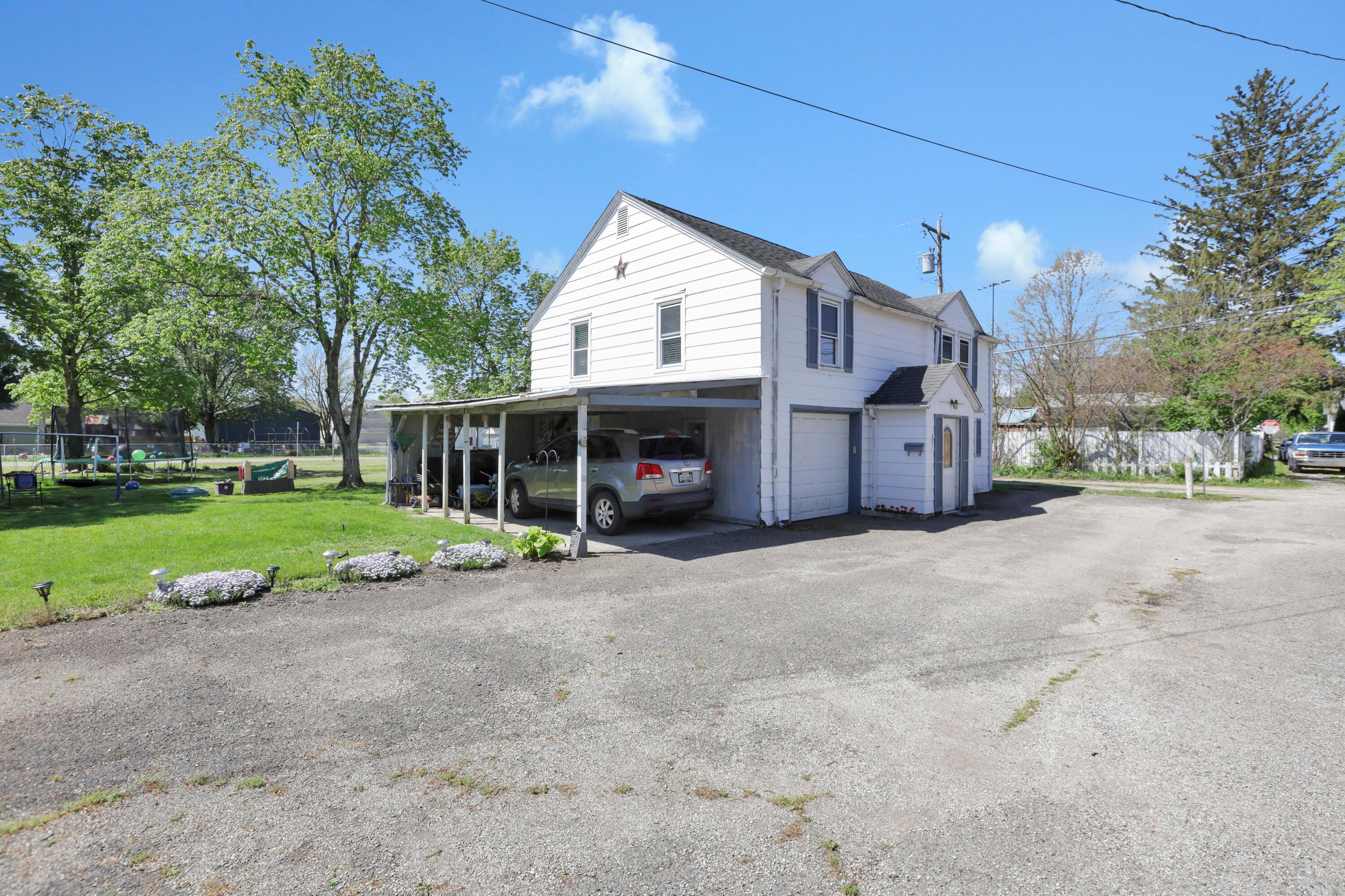 205-1/2 Powell Street, Ashville, Ohio image 2
