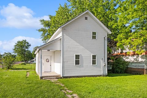 Photo of 563 Wood Street, Marion, OH 43302 (MLS # 226019267)
