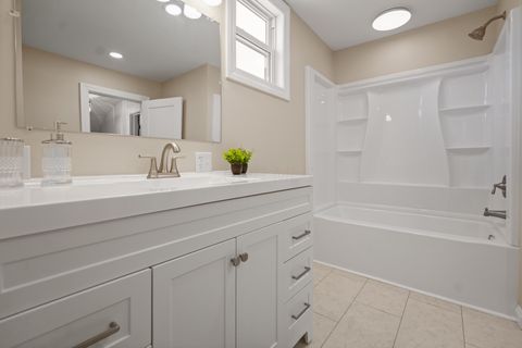 Tiny photo for 126 Dawson Avenue, Mansfield, OH 44906 (MLS # 226006208)