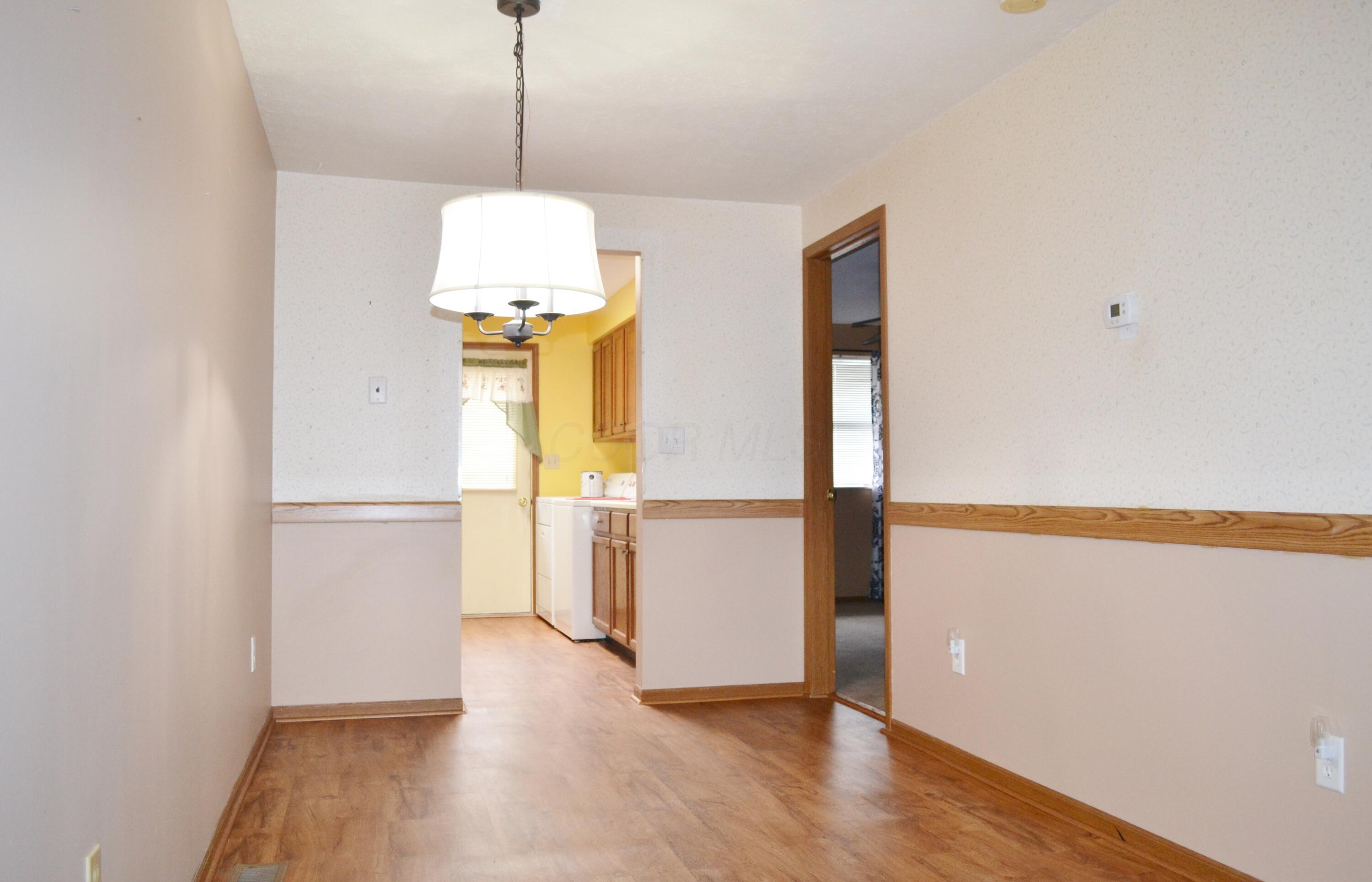 4530 Ridgewood Road, Springfield, Ohio image 8
