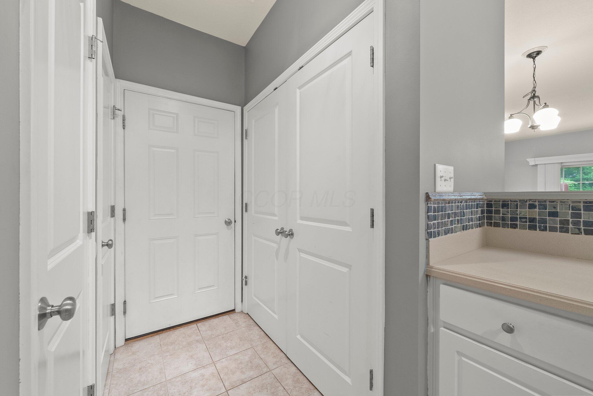 307 Dysar Run Drive, Blacklick, Ohio image 13