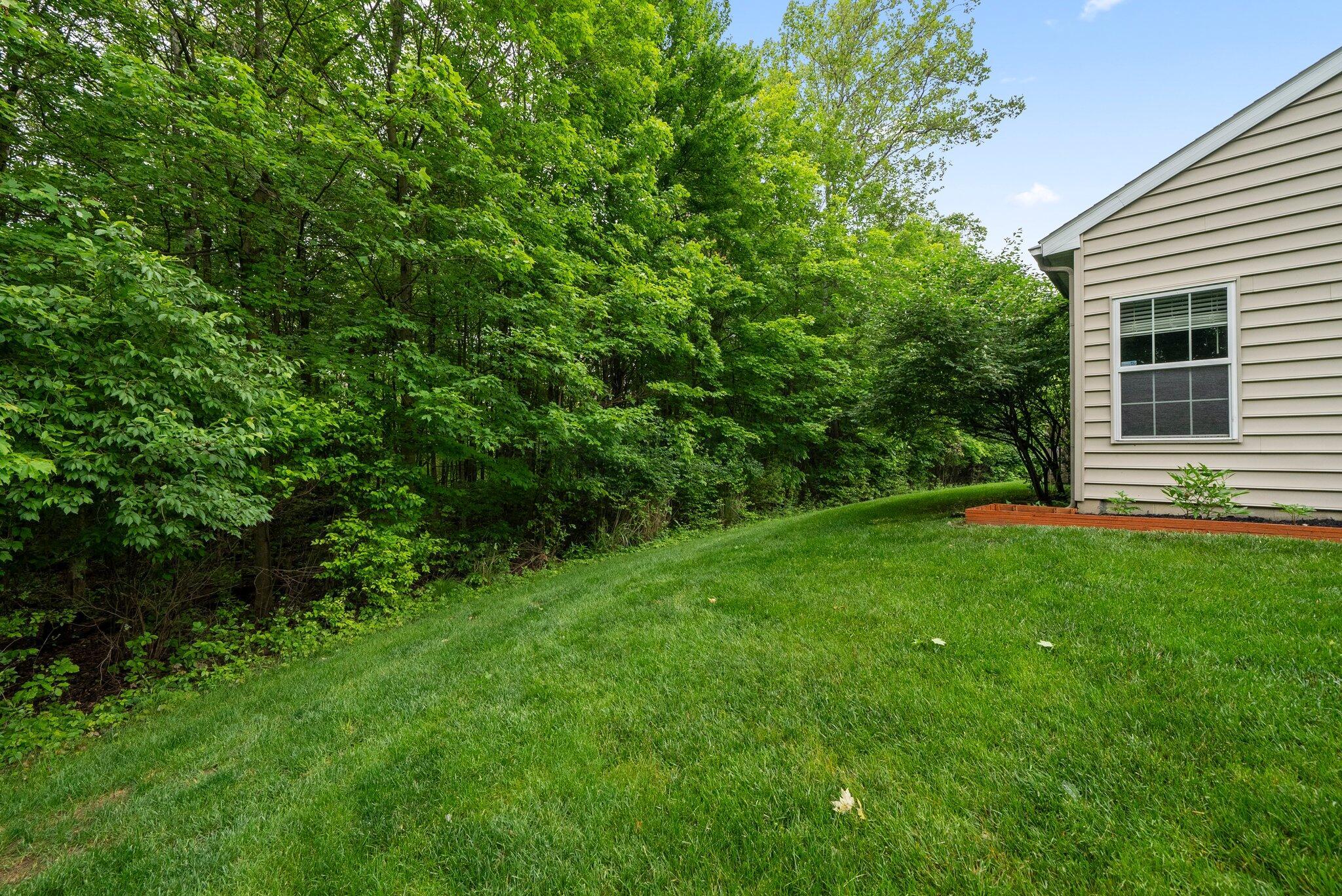 307 Dysar Run Drive, Blacklick, Ohio image 28
