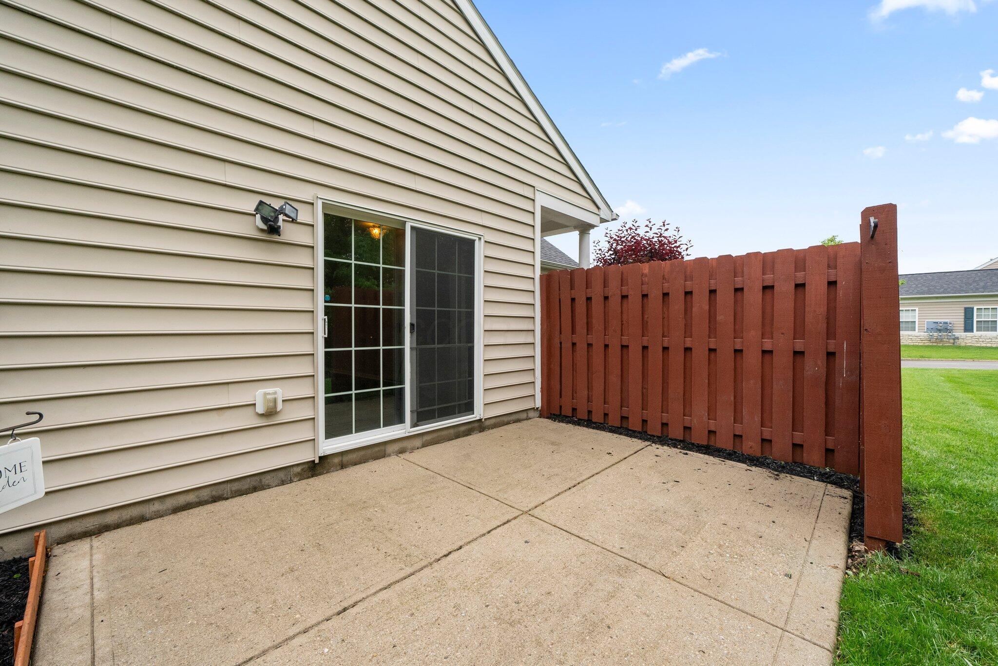 307 Dysar Run Drive, Blacklick, Ohio image 25