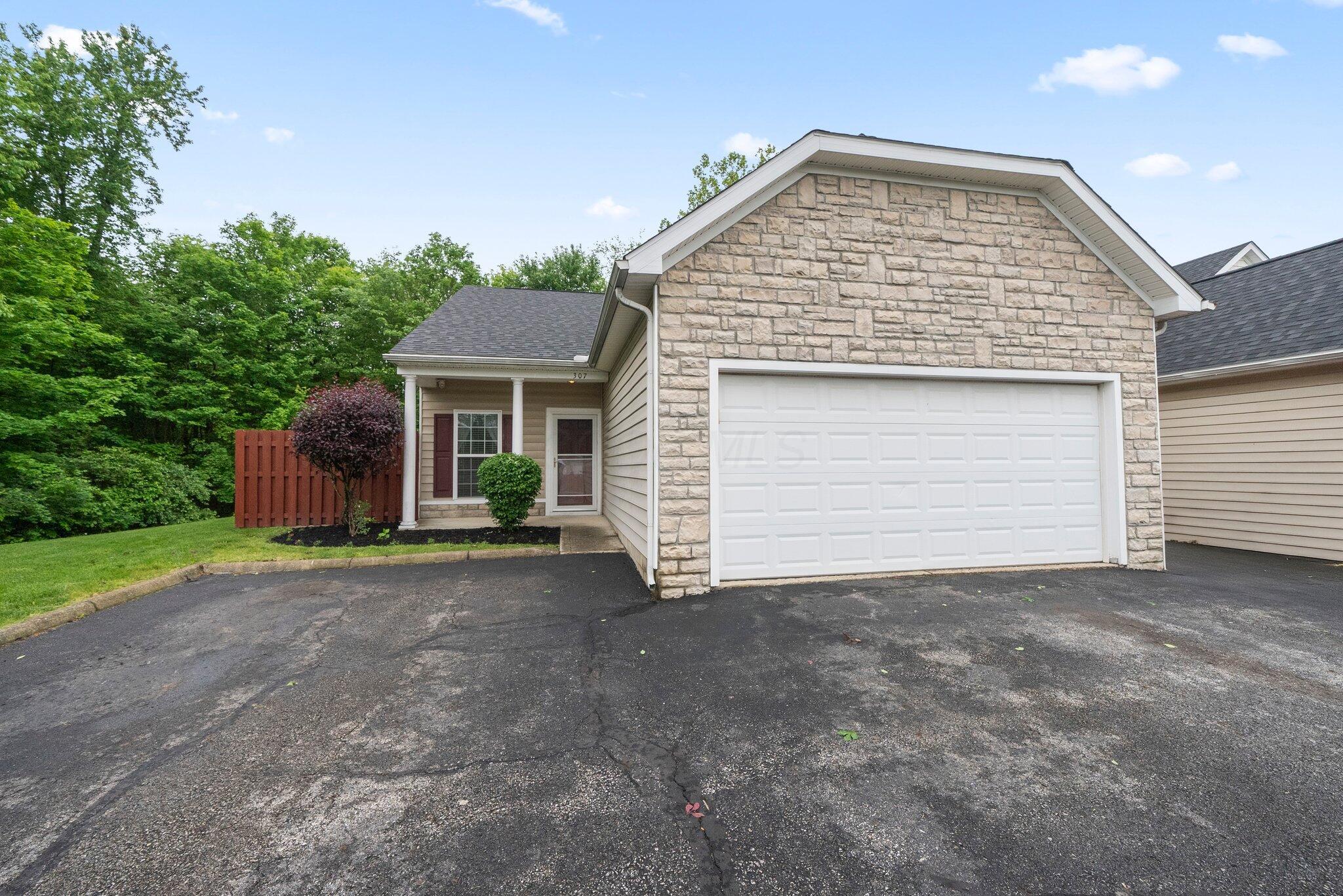 307 Dysar Run Drive, Blacklick, Ohio image 22