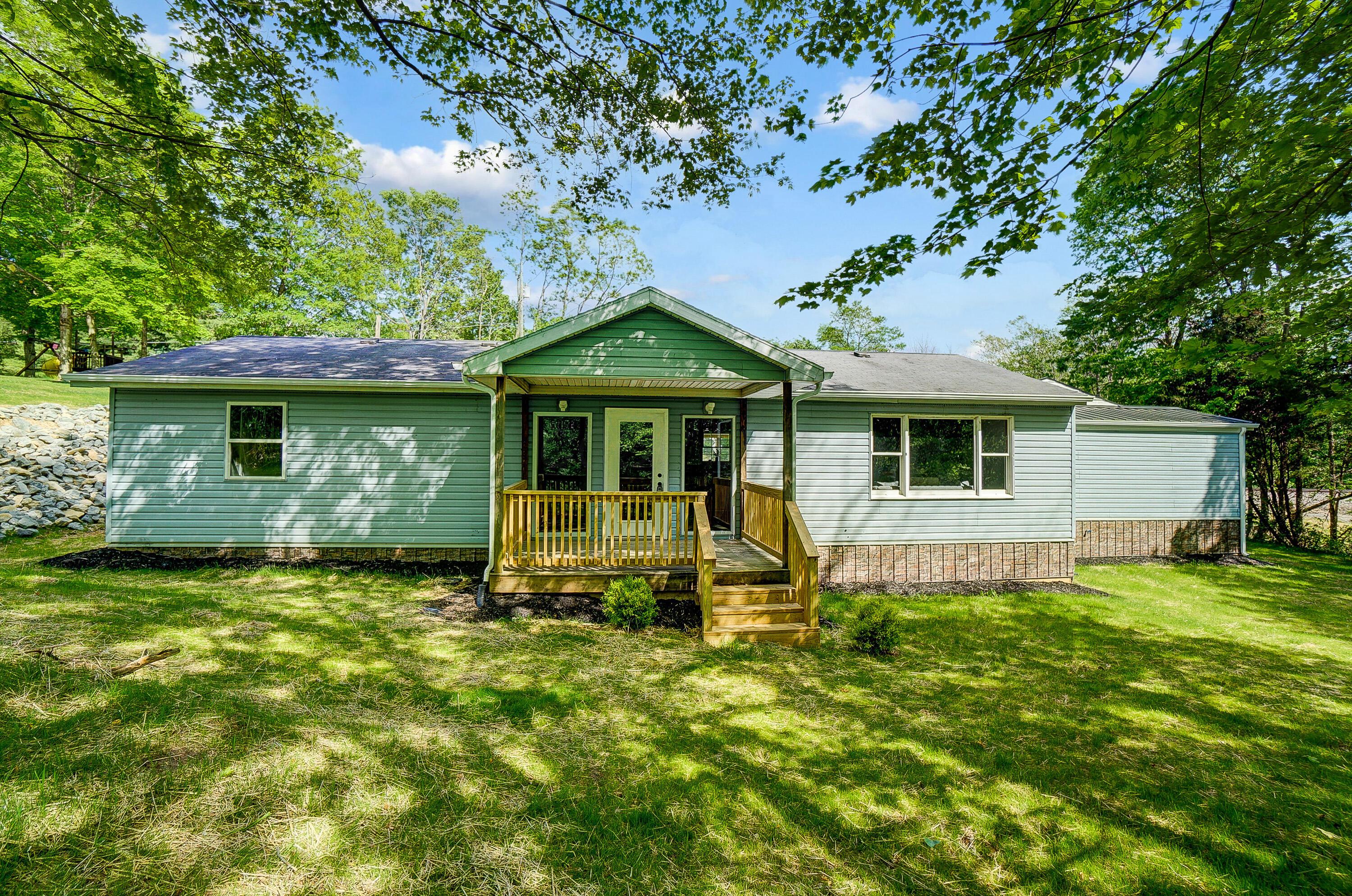 12323 Ringer Lane, Leesburg, Ohio image 1