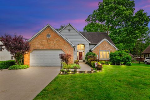 Photo of 7511 Daugherty Drive, Reynoldsburg, OH 43068 (MLS # 225021707)