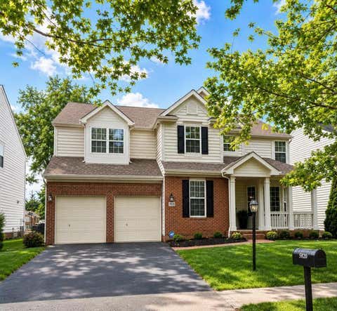 Photo of 5820 Triplett Square, New Albany, OH 43054 (MLS # 226021958)