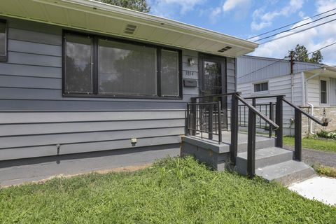 Photo of 3814 Elbern Avenue, Columbus, OH 43213 (MLS # 226001303)