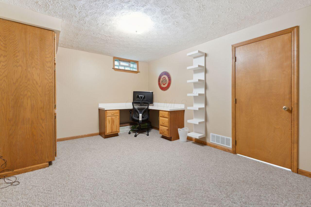 81 Highmeadows Circle, Powell, Ohio image 29