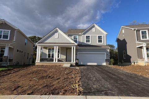Photo of 7898 Collins Drive, Reynoldsburg, OH 43068 (MLS # 225033185)