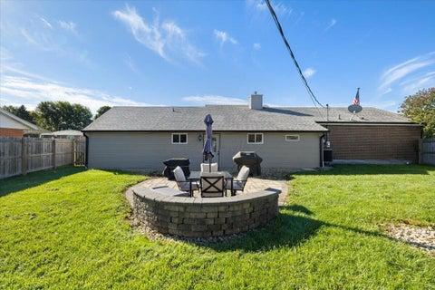 Tiny photo for 1700 Elaina Drive, Springfield, OH 45503 (MLS # 226037941)