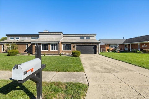 Tiny photo for 1700 Elaina Drive, Springfield, OH 45503 (MLS # 226037941)