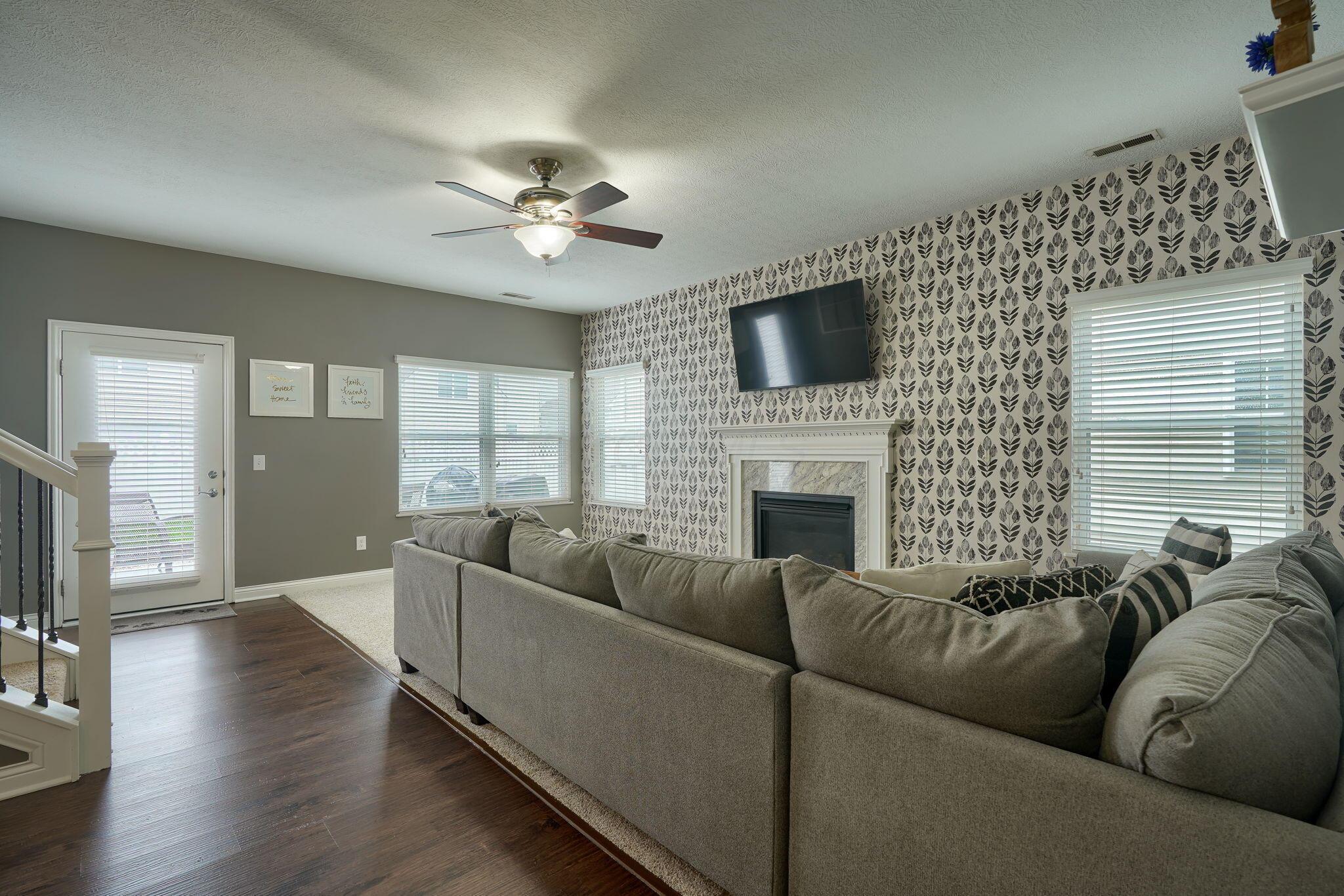 5984 Mealla Road, Westerville, Ohio image 28