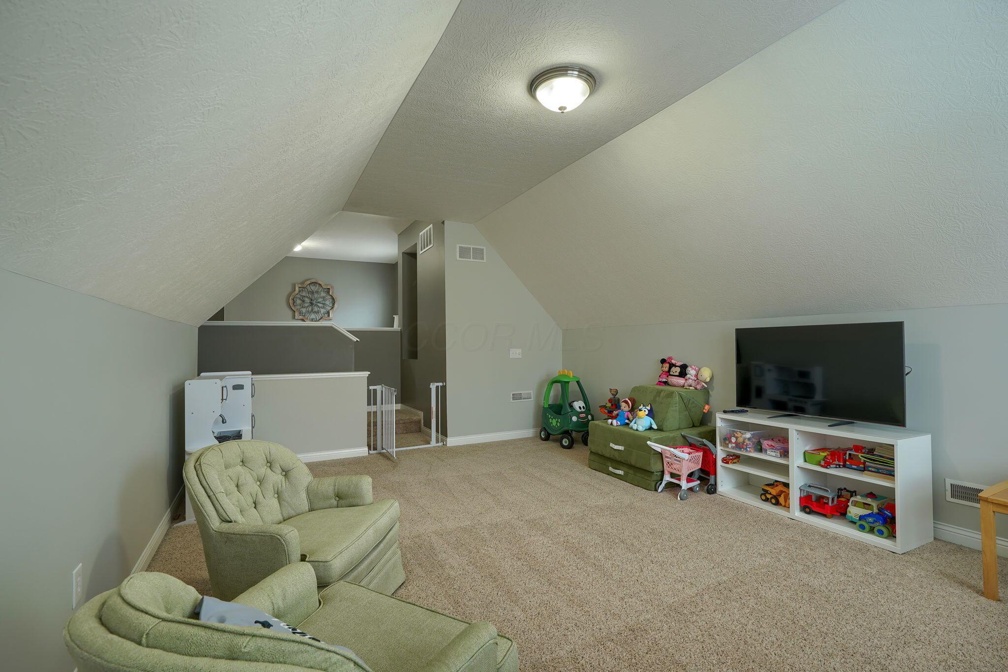 5984 Mealla Road, Westerville, Ohio image 43