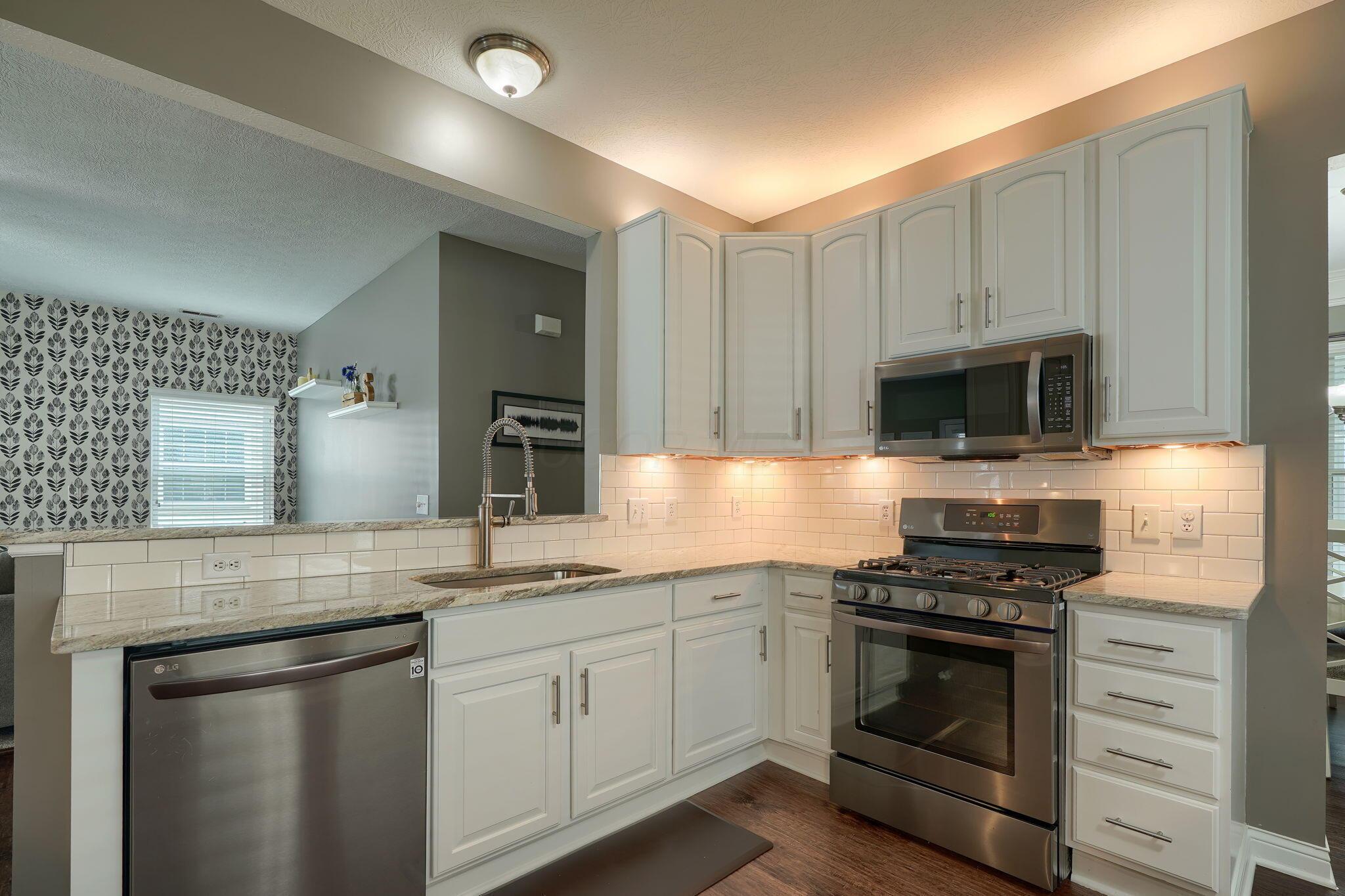 5984 Mealla Road, Westerville, Ohio image 22