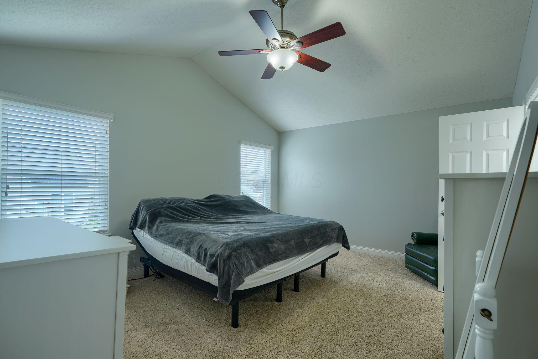 5984 Mealla Road, Westerville, Ohio image 37