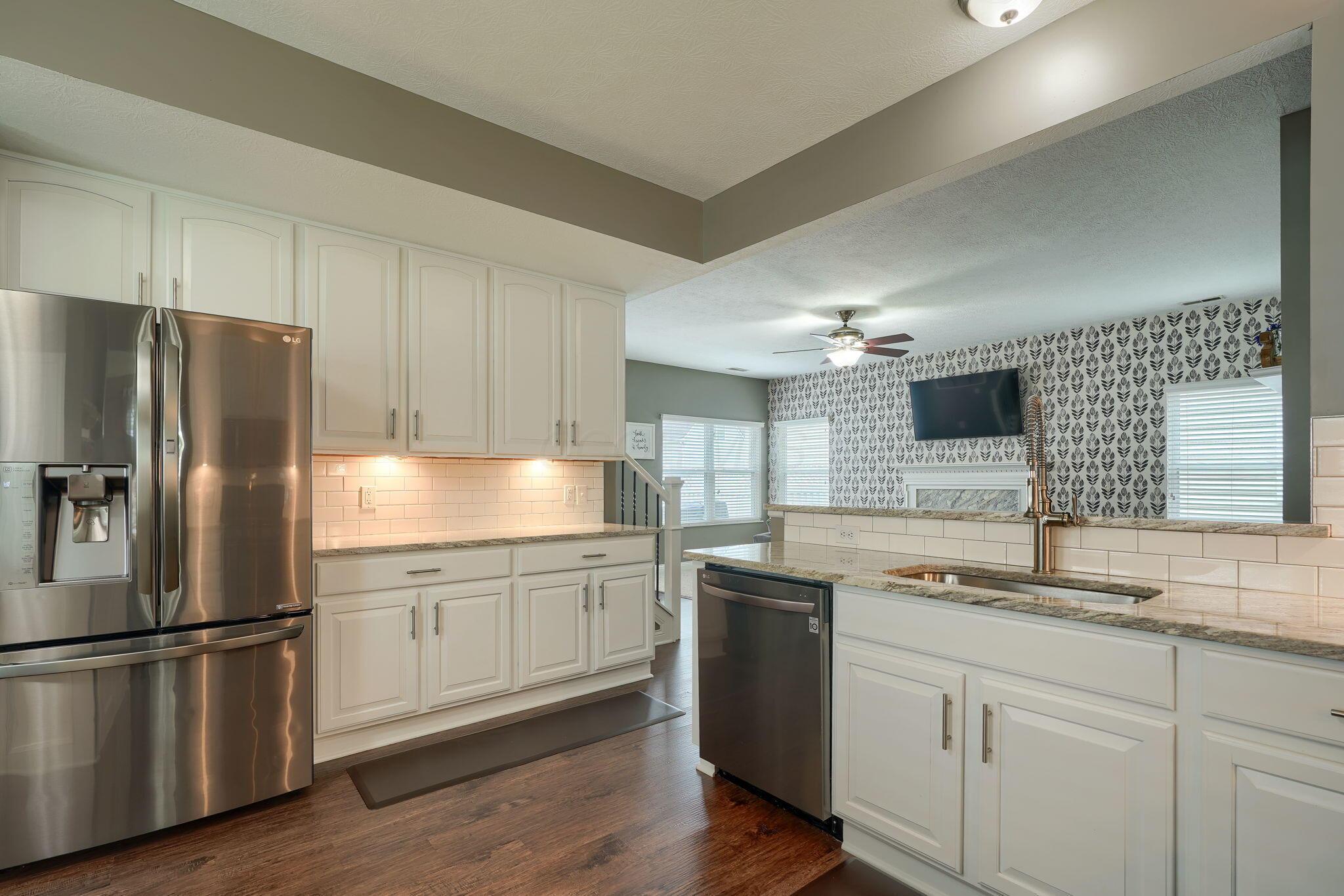 5984 Mealla Road, Westerville, Ohio image 24
